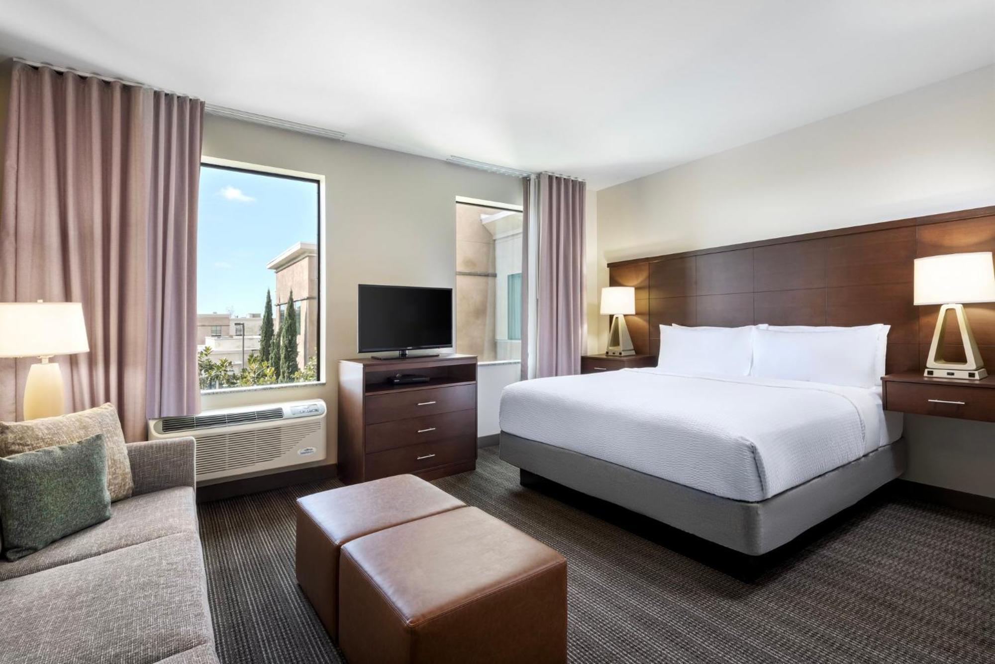 Staybridge Suites Carlsbad/San Diego By Ihg Exterior photo
