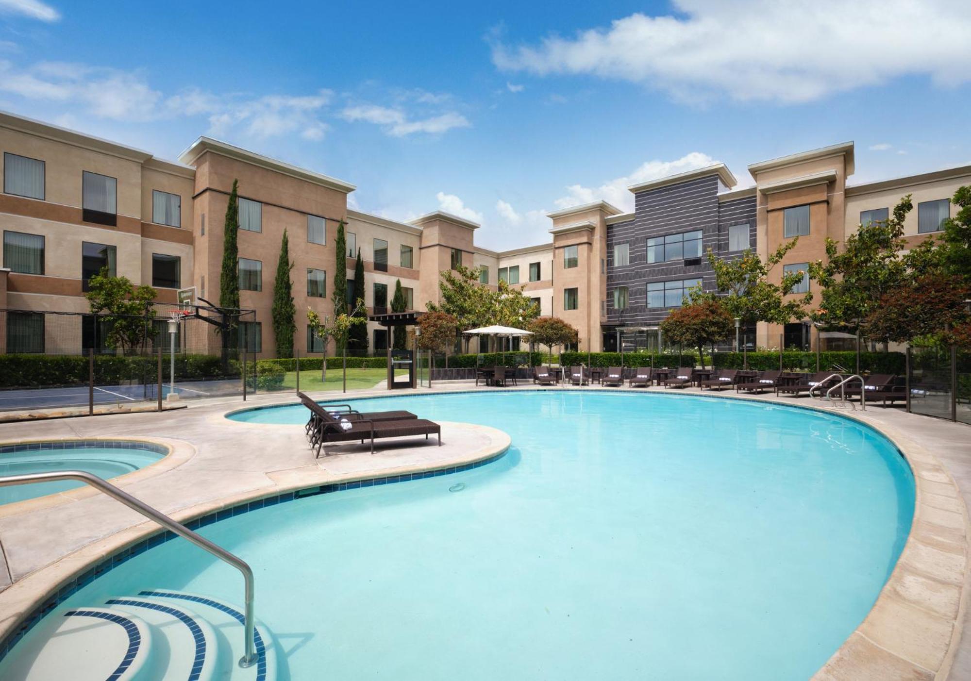 Staybridge Suites Carlsbad/San Diego By Ihg Exterior photo