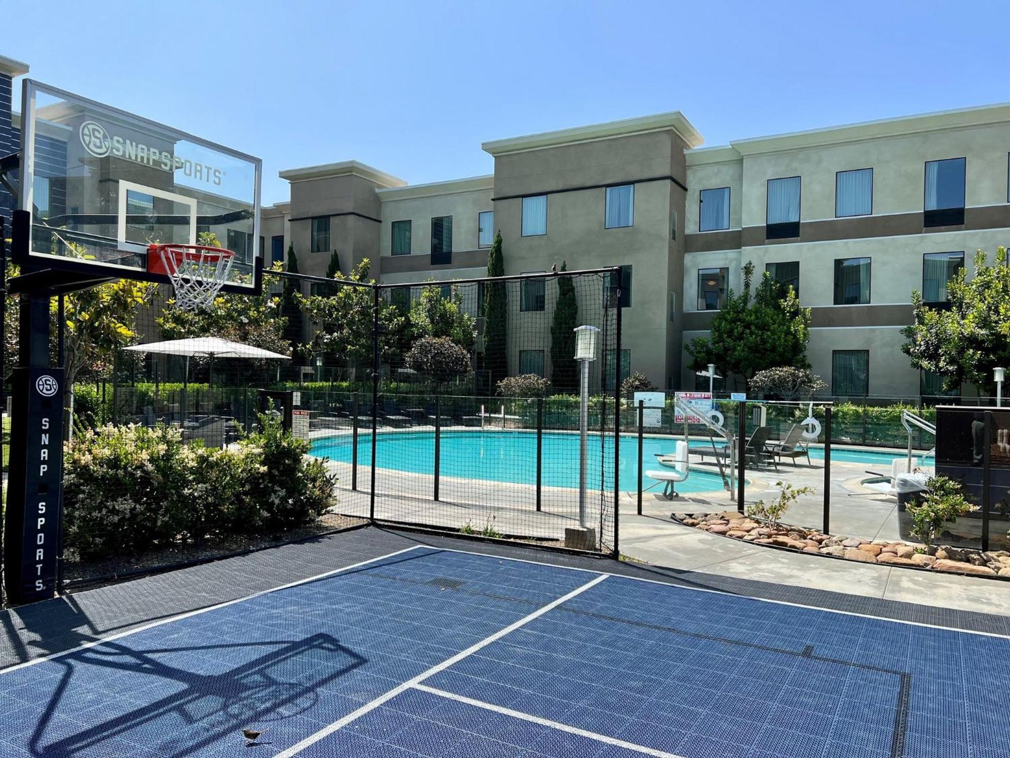 Staybridge Suites Carlsbad/San Diego By Ihg Exterior photo